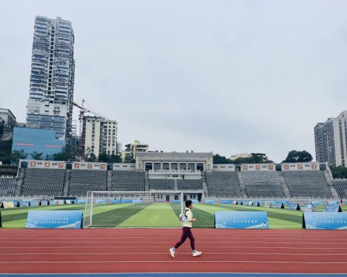 重庆持续加大全民健身场地设施供给健身圈越来越近幸福感越来越强(图1)